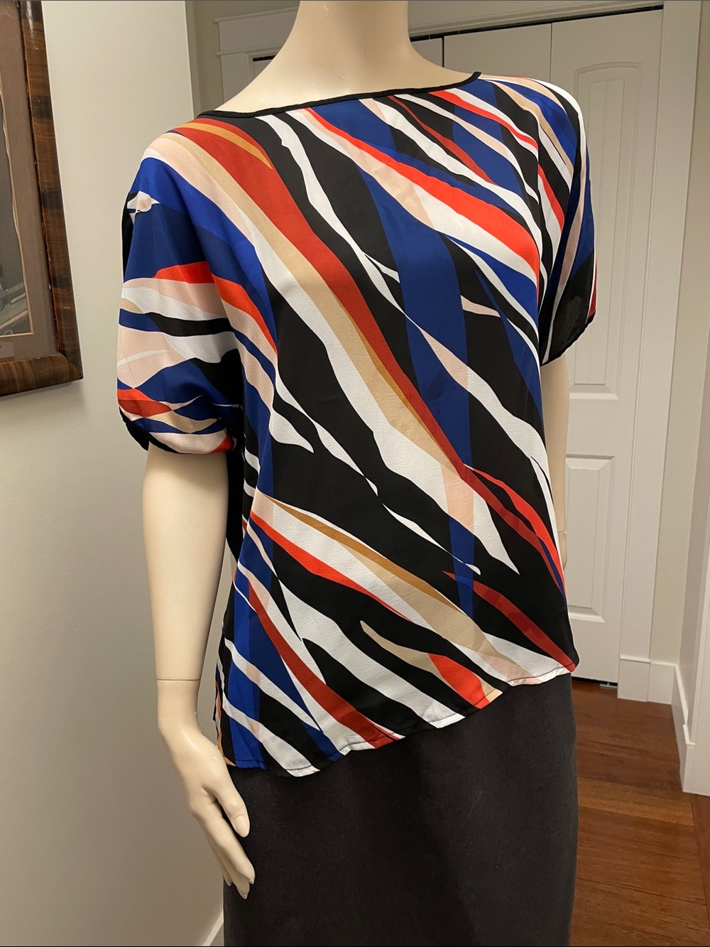 Vince Camuto Multicolor Abstract Stripe Short Sleeve Top - Blue/Black/Red/Tan